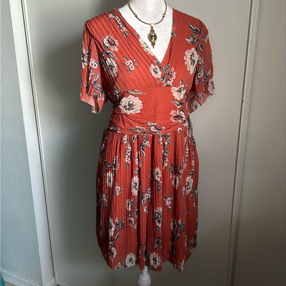 New French Connection New Women’s Floral Pleated Surplice V-Neck Mini Dress
